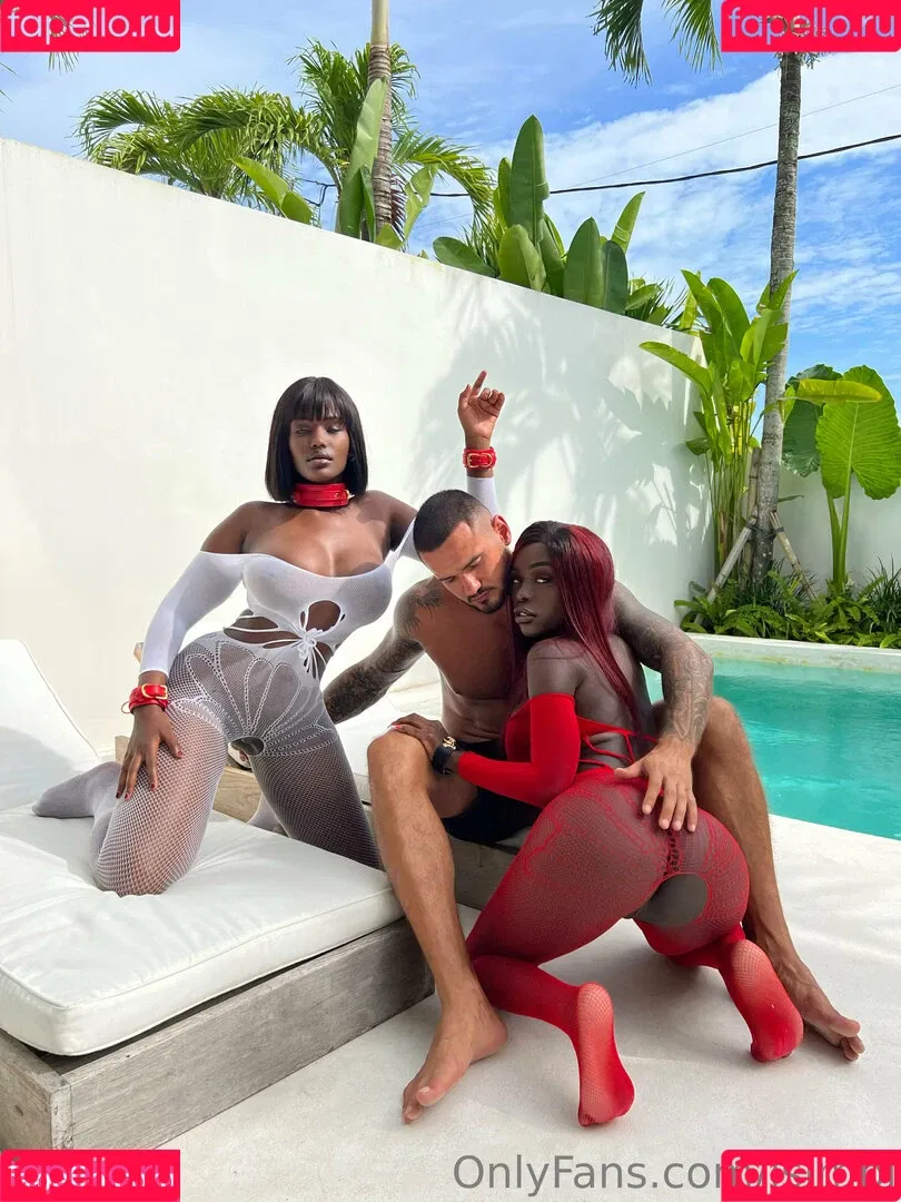 Isimbi Onlyfans Photo Gallery 