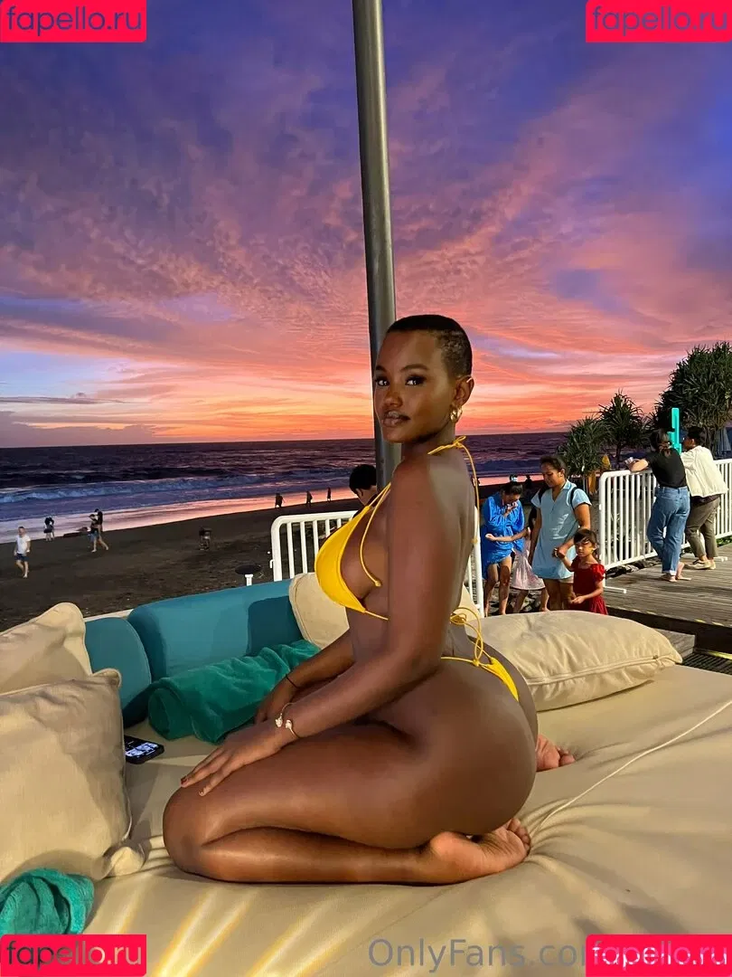 Isimbi Onlyfans Photo Gallery 