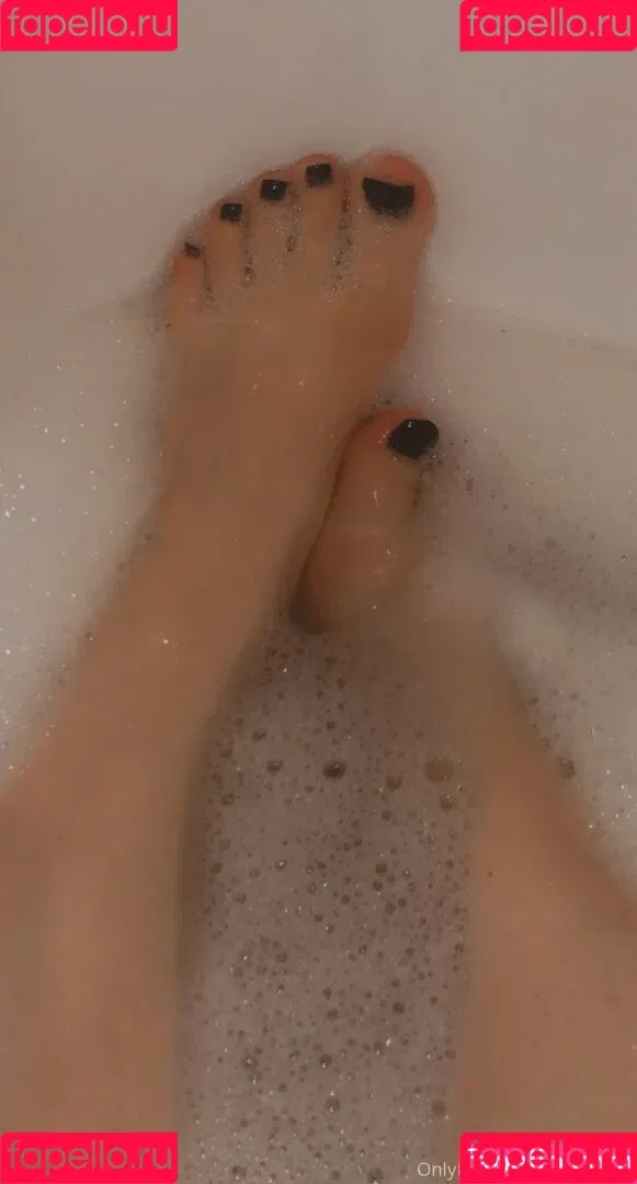 awwarabella Onlyfans Photo Gallery 