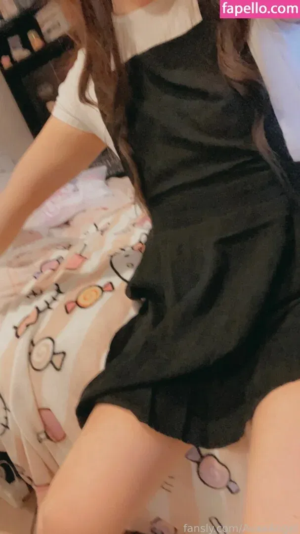 awwarabella Onlyfans Photo Gallery 