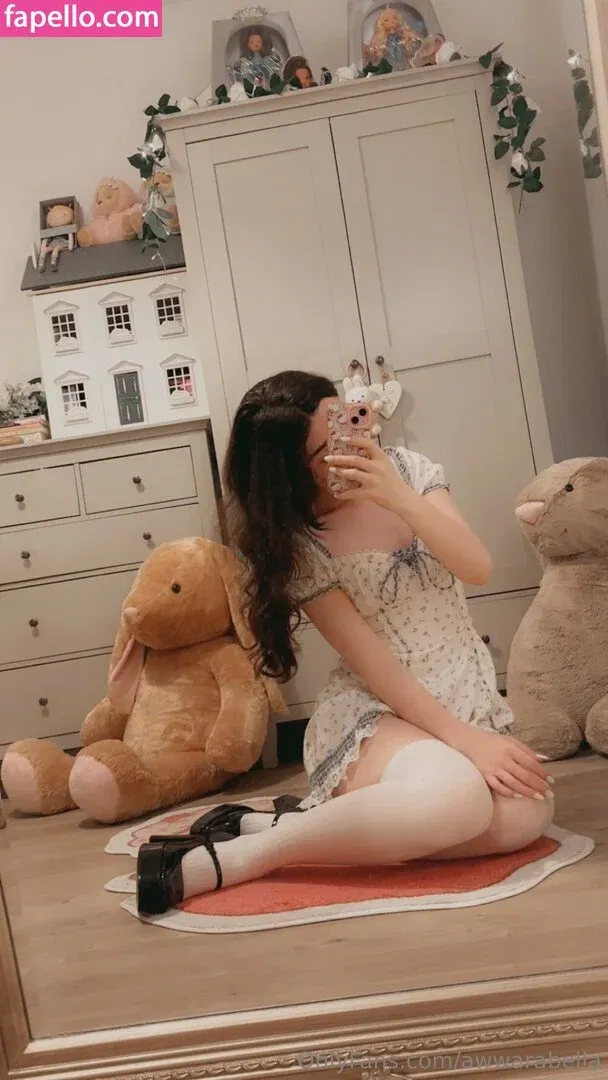 awwarabella Onlyfans Photo Gallery 