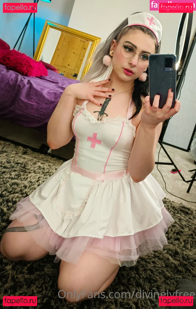 divinelyfree Onlyfans Photo Gallery 