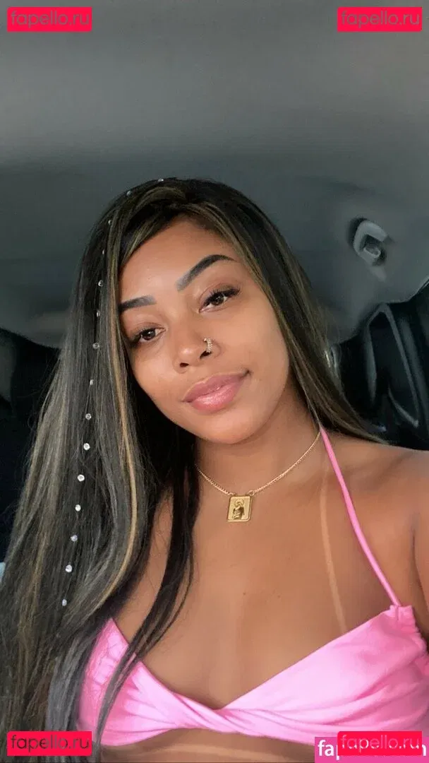 Cynthya Cybelle Onlyfans Photo Gallery 