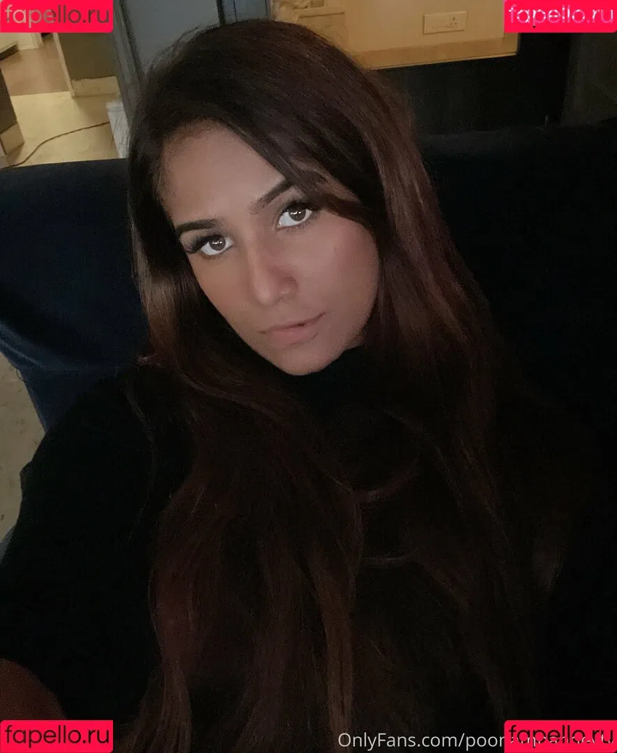 poonampandeytv Onlyfans Photo Gallery 