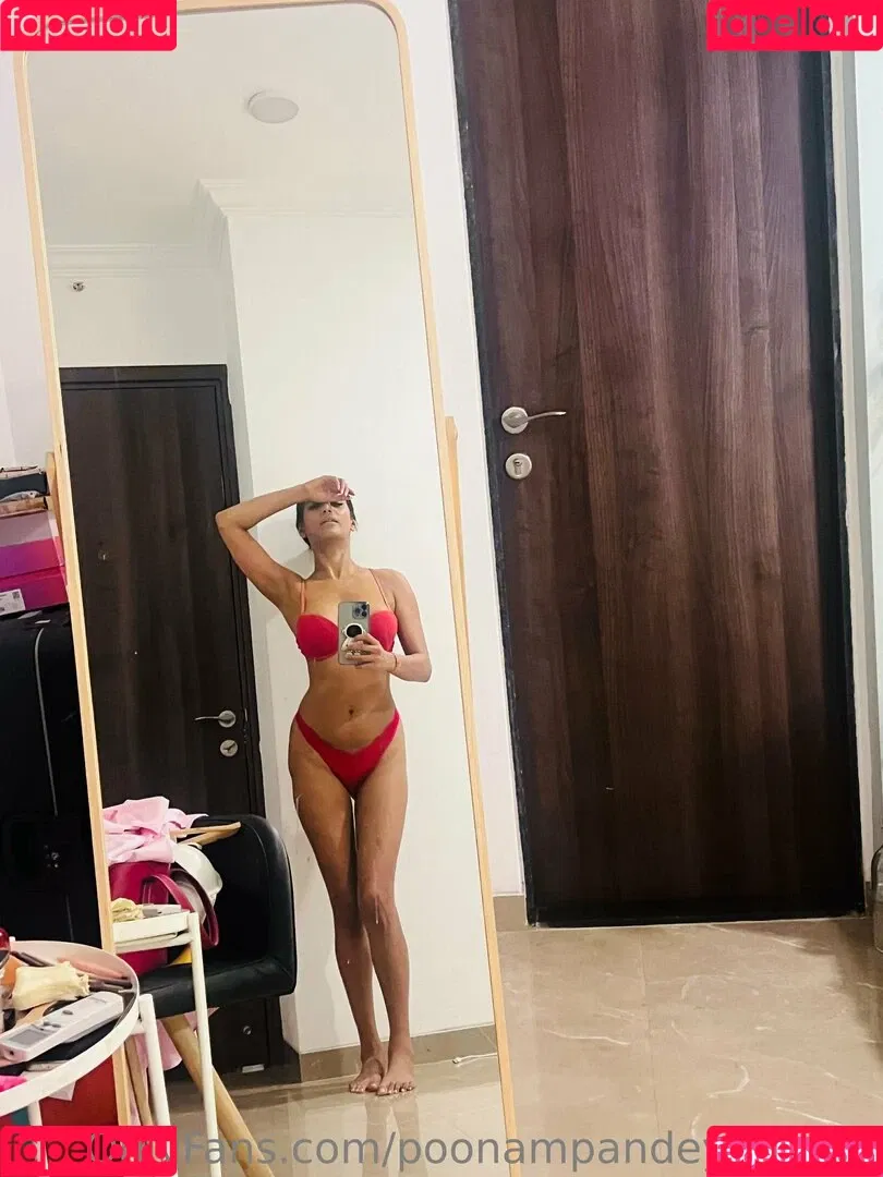 poonampandeytv Onlyfans Photo Gallery 