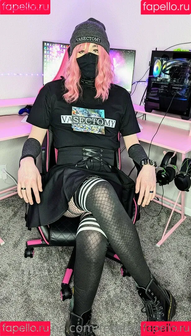 femboygaming Onlyfans Photo Gallery 