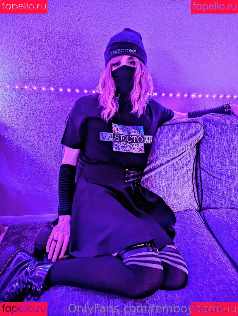 femboygaming Onlyfans Photo Gallery 