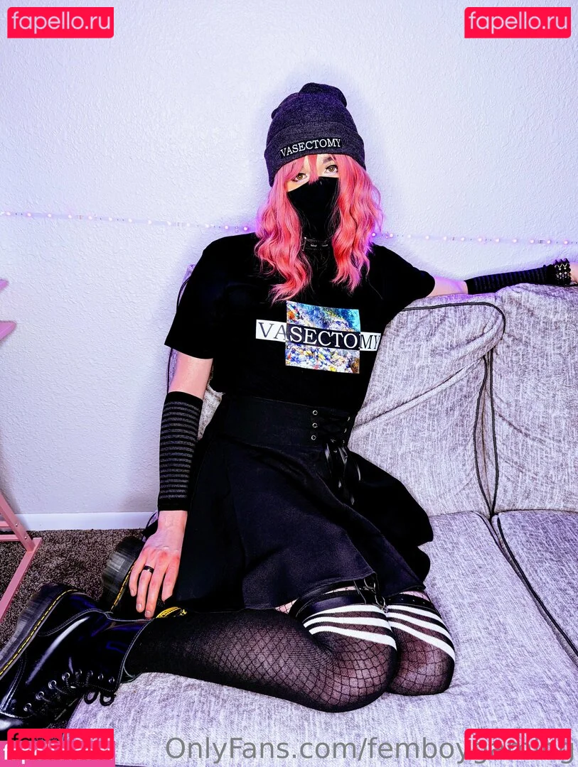 femboygaming Onlyfans Photo Gallery 