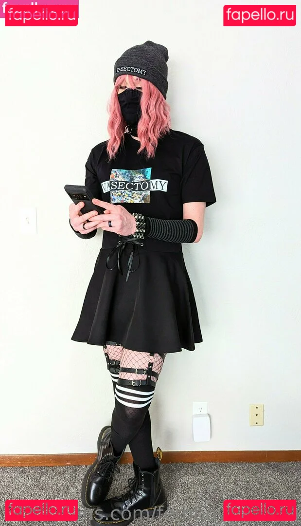 femboygaming Onlyfans Photo Gallery 