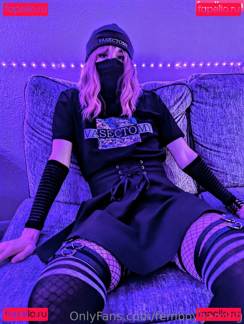 femboygaming Onlyfans Photo Gallery 