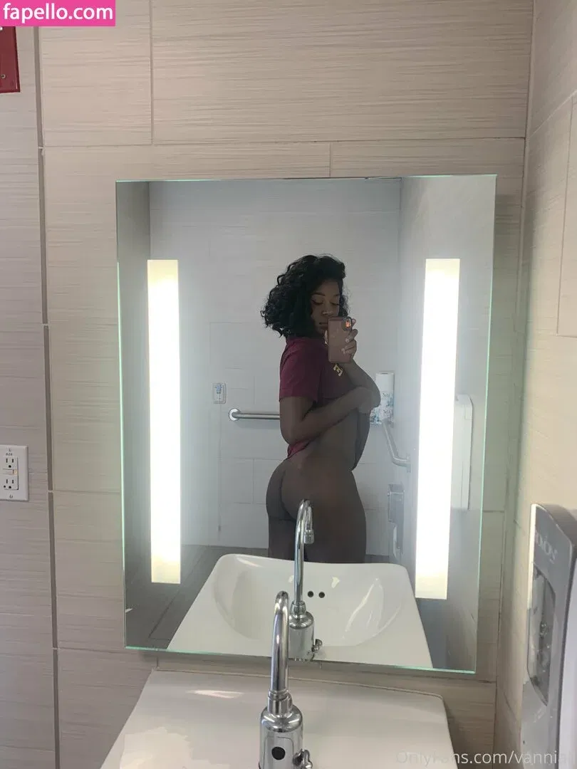 Vanniall Onlyfans Photo Gallery 