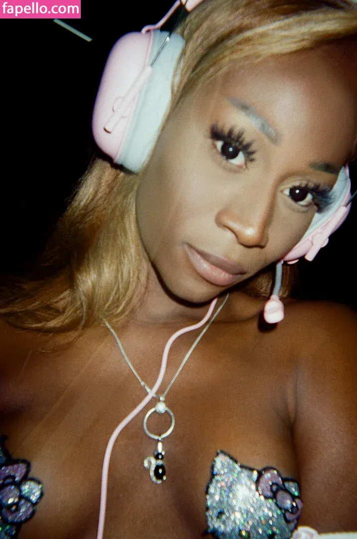 Vanniall Onlyfans Photo Gallery 