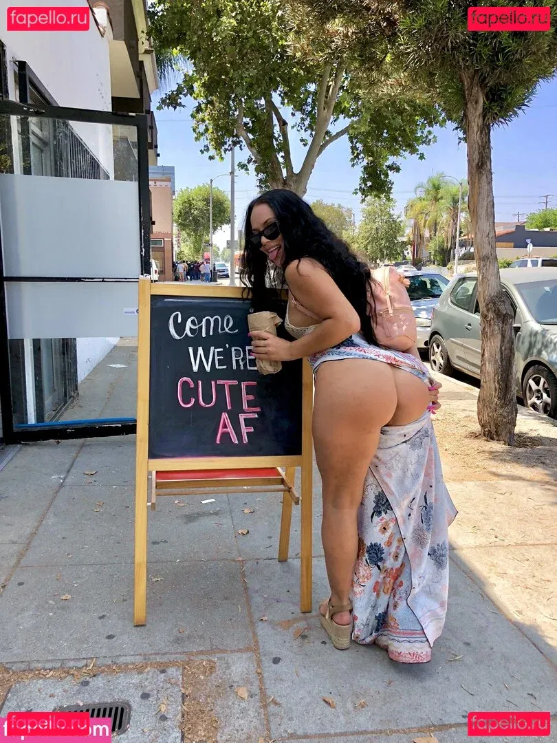 kristinarose Onlyfans Photo Gallery 