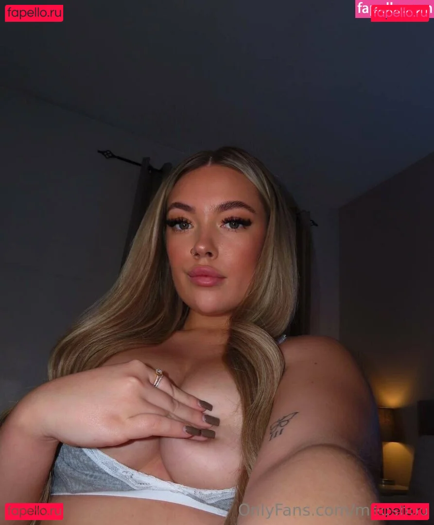 MissesP Onlyfans Photo Gallery 