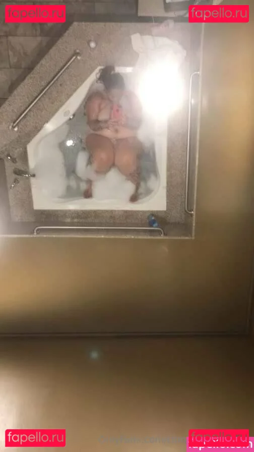 cinnamonbentley Onlyfans Photo Gallery 