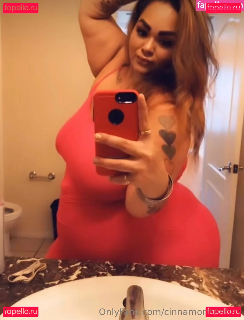 cinnamonbentley Onlyfans Photo Gallery 