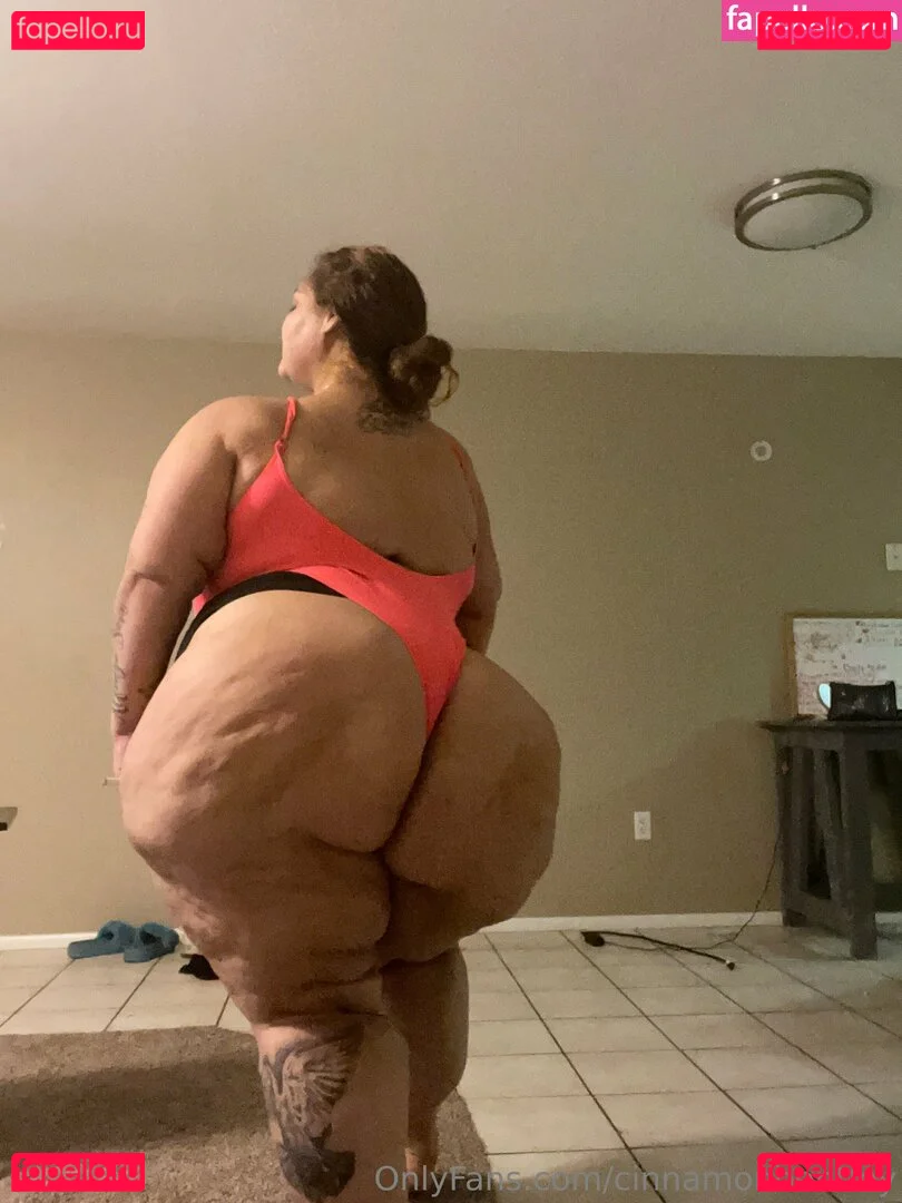 cinnamonbentley Onlyfans Photo Gallery 