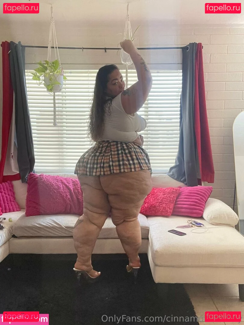 cinnamonbentley Onlyfans Photo Gallery 