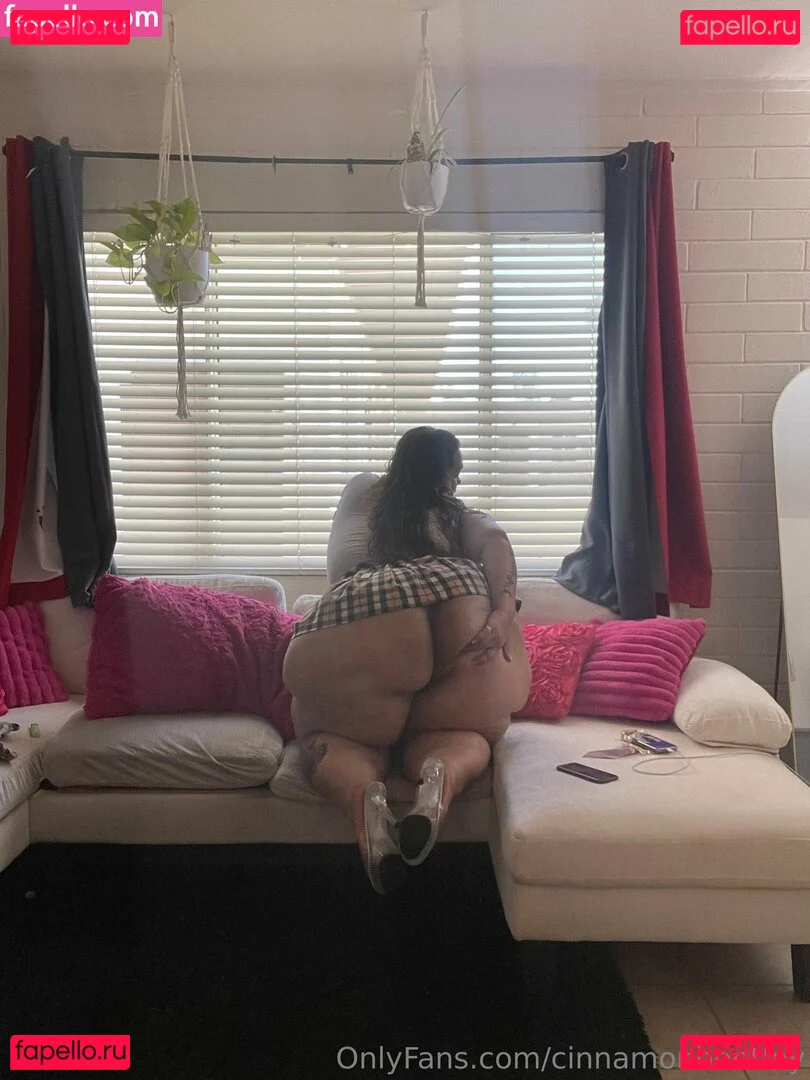 cinnamonbentley Onlyfans Photo Gallery 