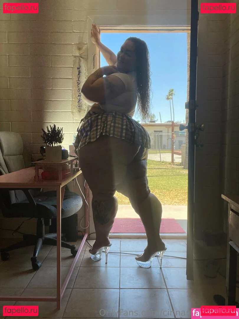 cinnamonbentley Onlyfans Photo Gallery 