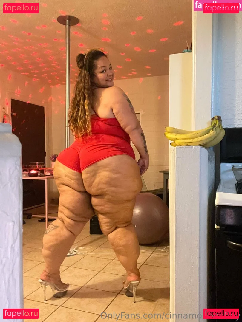 cinnamonbentley Onlyfans Photo Gallery 