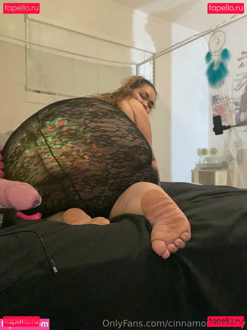 cinnamonbentley Onlyfans Photo Gallery 