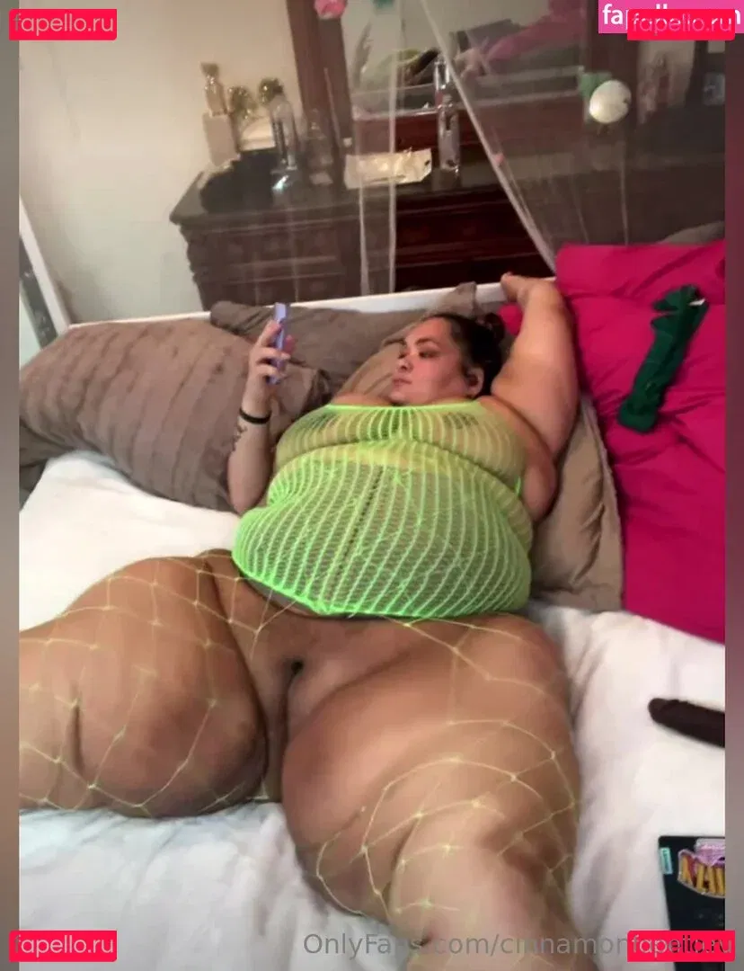 cinnamonbentley Onlyfans Photo Gallery 