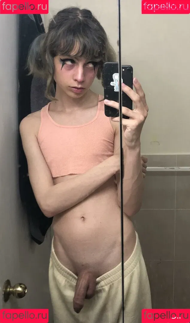 Cd Bell Onlyfans Photo Gallery 