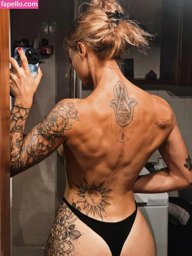 Linda Fioretti Onlyfans Photo Gallery 