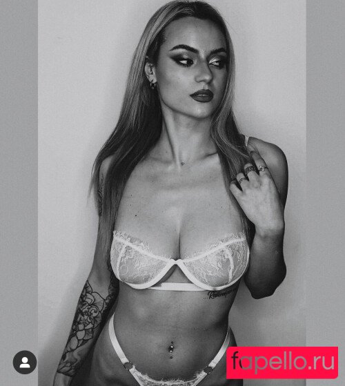 Linda Fioretti Onlyfans Photo Gallery 