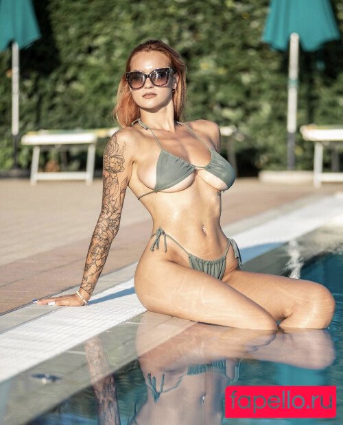 Linda Fioretti Onlyfans Photo Gallery 