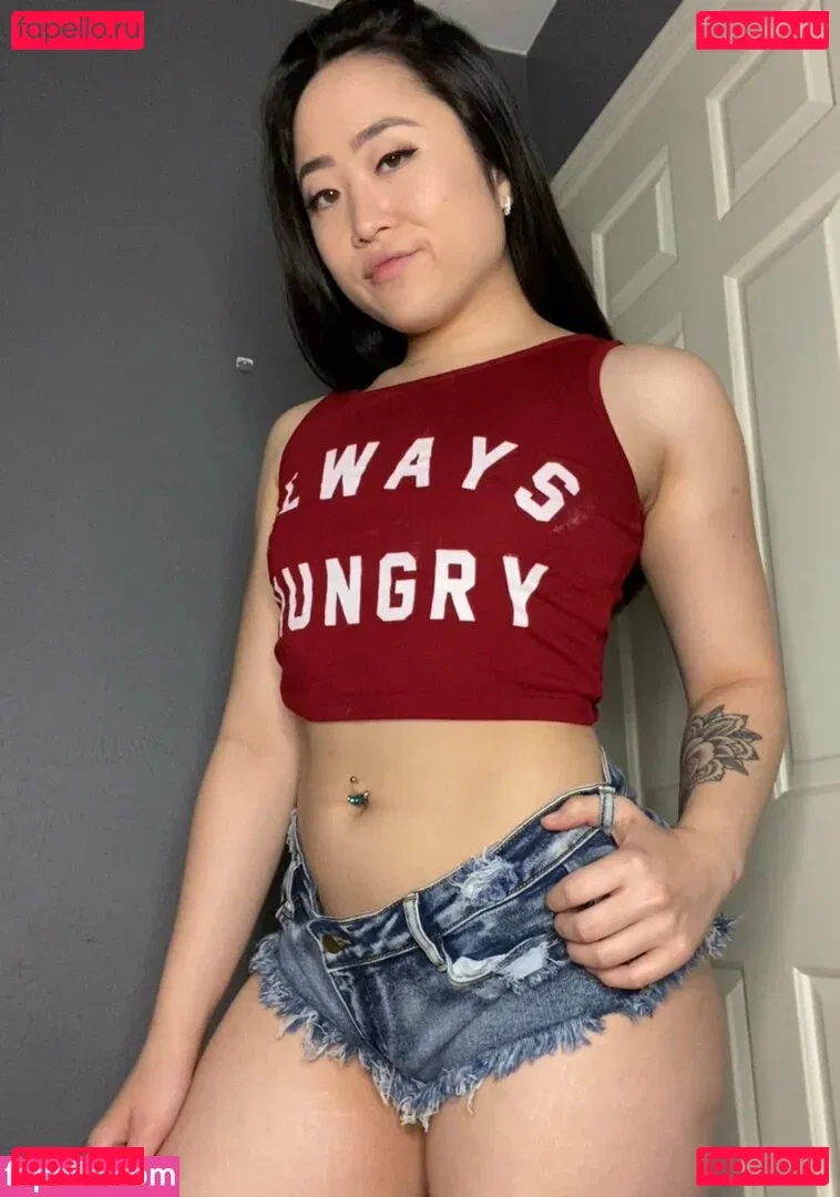 Kimmy Kalani Onlyfans Photo Gallery 