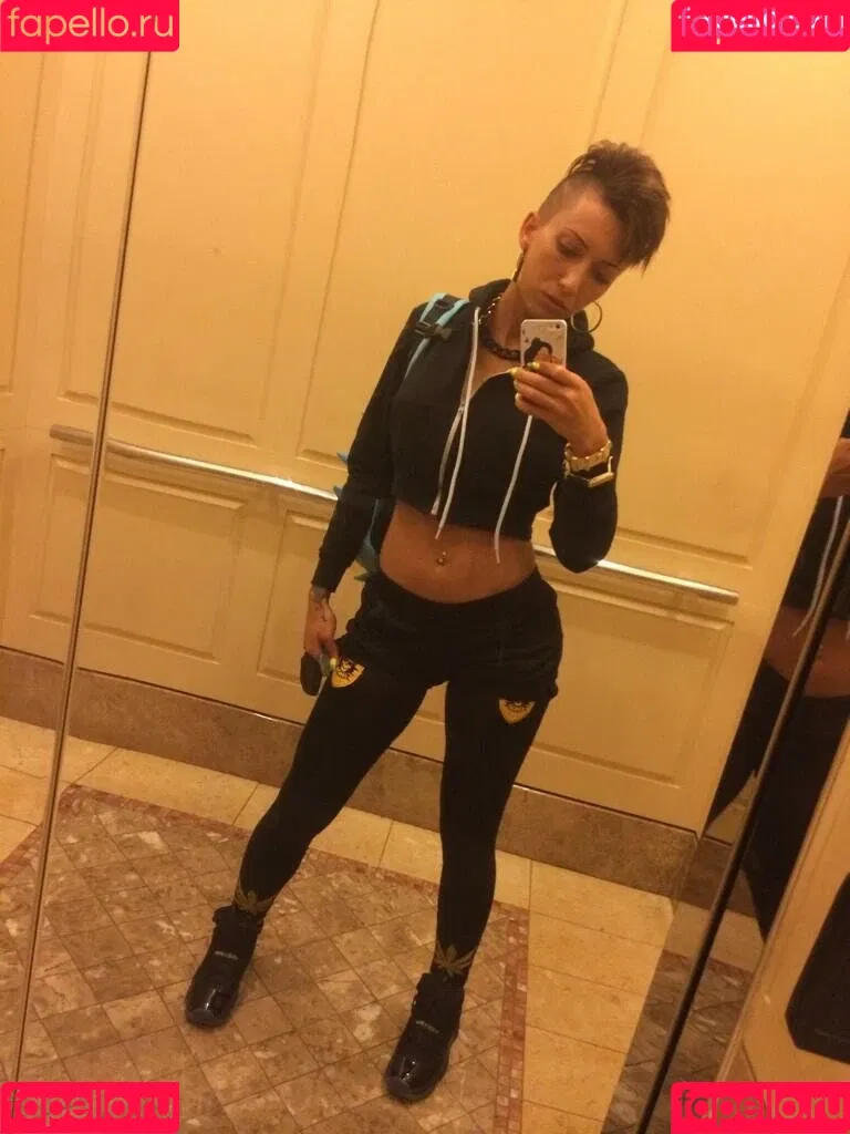 Bella Bellz Onlyfans Photo Gallery 
