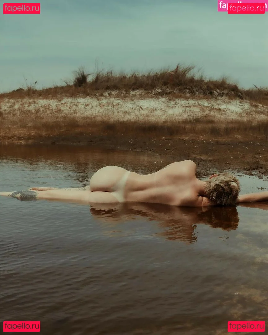 Laura Lehmkuhl Onlyfans Photo Gallery 