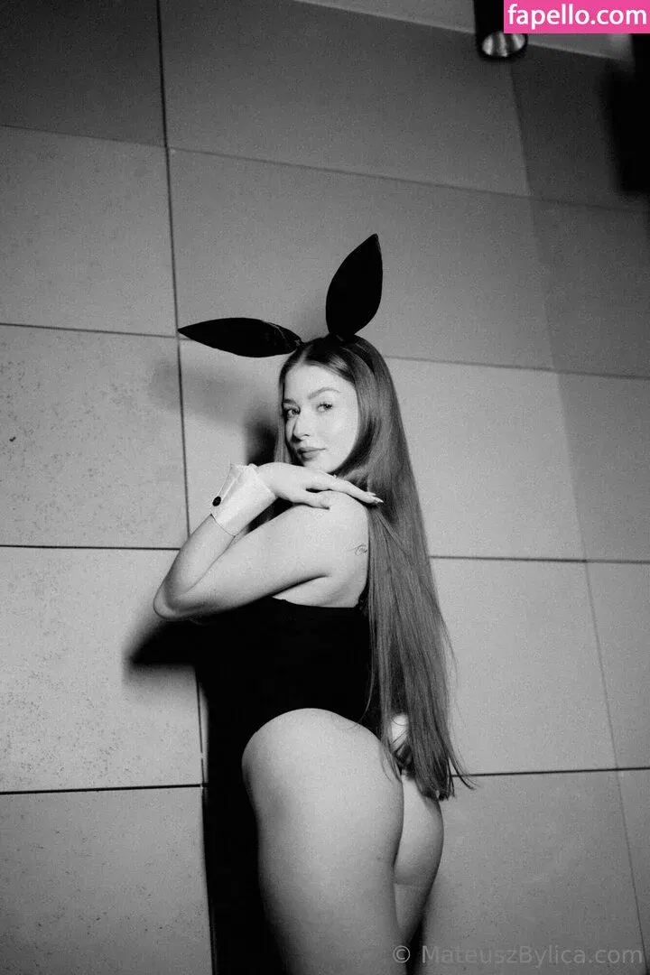 Amelia Korczak Onlyfans Photo Gallery 