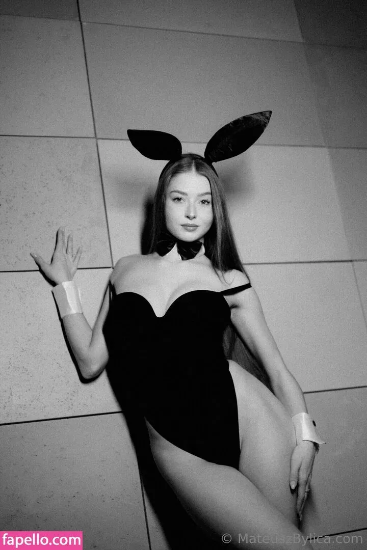 Amelia Korczak Onlyfans Photo Gallery 