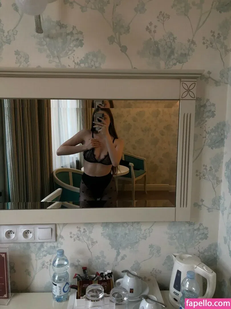 Amelia Korczak Onlyfans Photo Gallery 