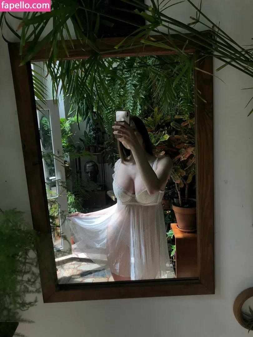 Amelia Korczak Onlyfans Photo Gallery 