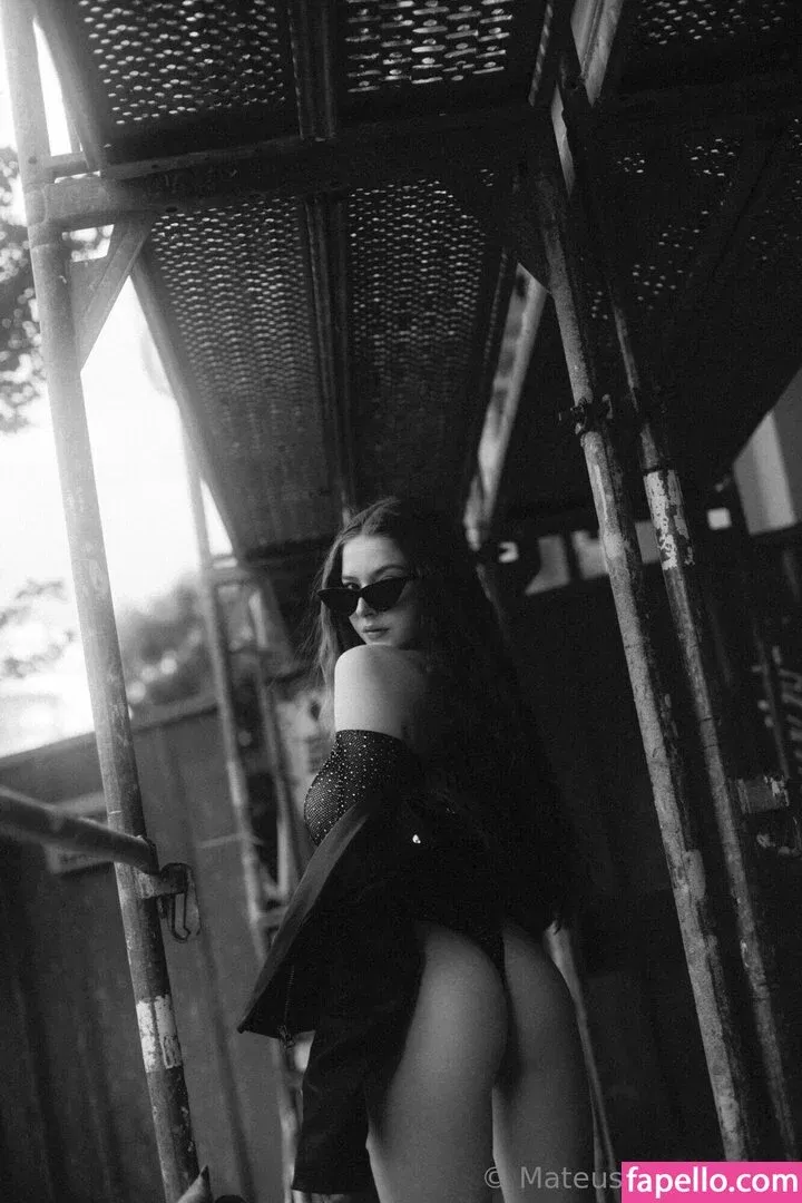 Amelia Korczak Onlyfans Photo Gallery 