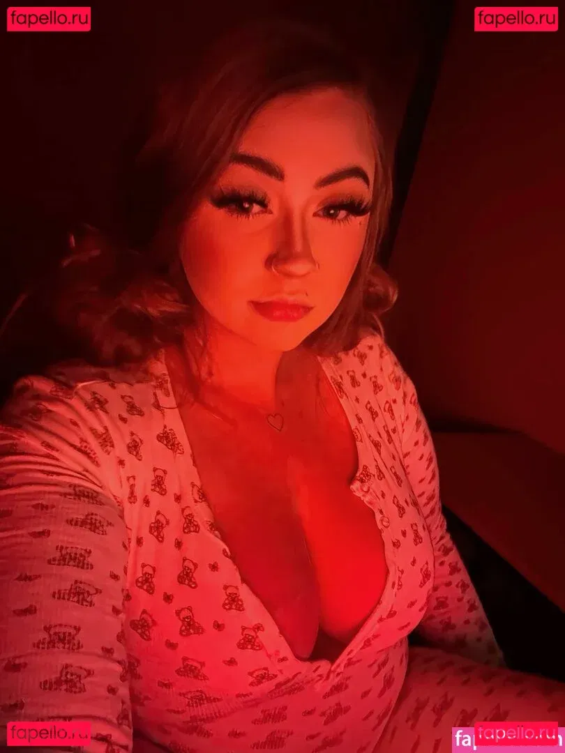 Notsaavy Onlyfans Photo Gallery 