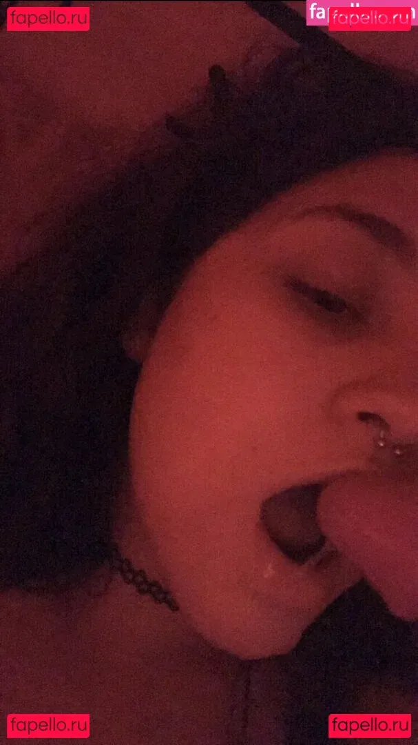 Notsaavy Onlyfans Photo Gallery 