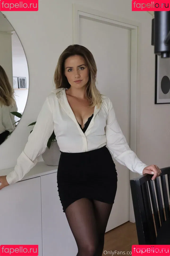 saraheveliina Onlyfans Photo Gallery 