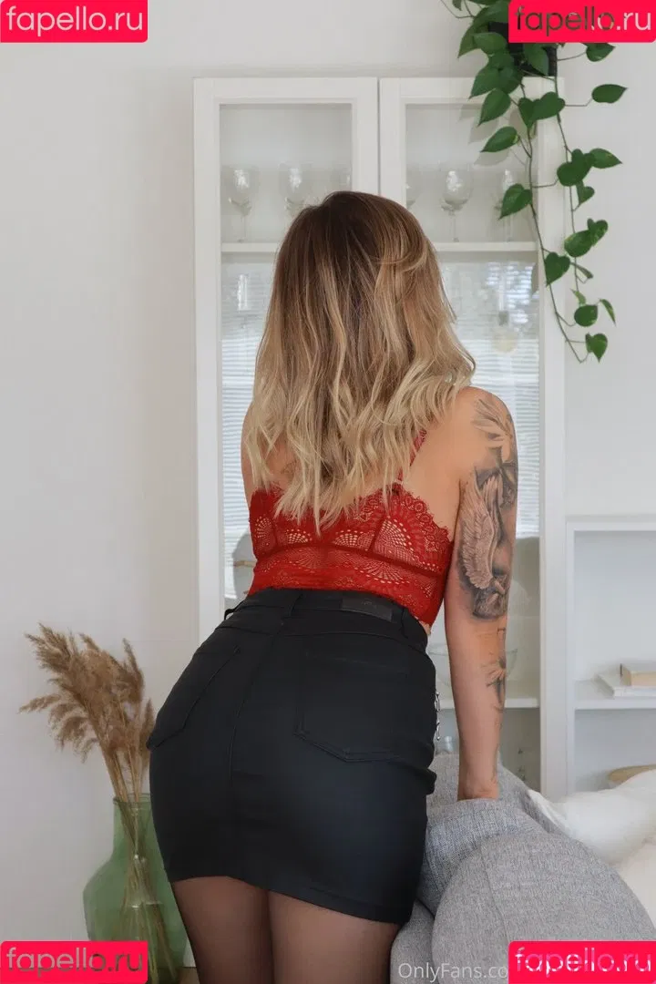 saraheveliina Onlyfans Photo Gallery 