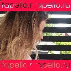 saraheveliina Onlyfans Photo Gallery 
