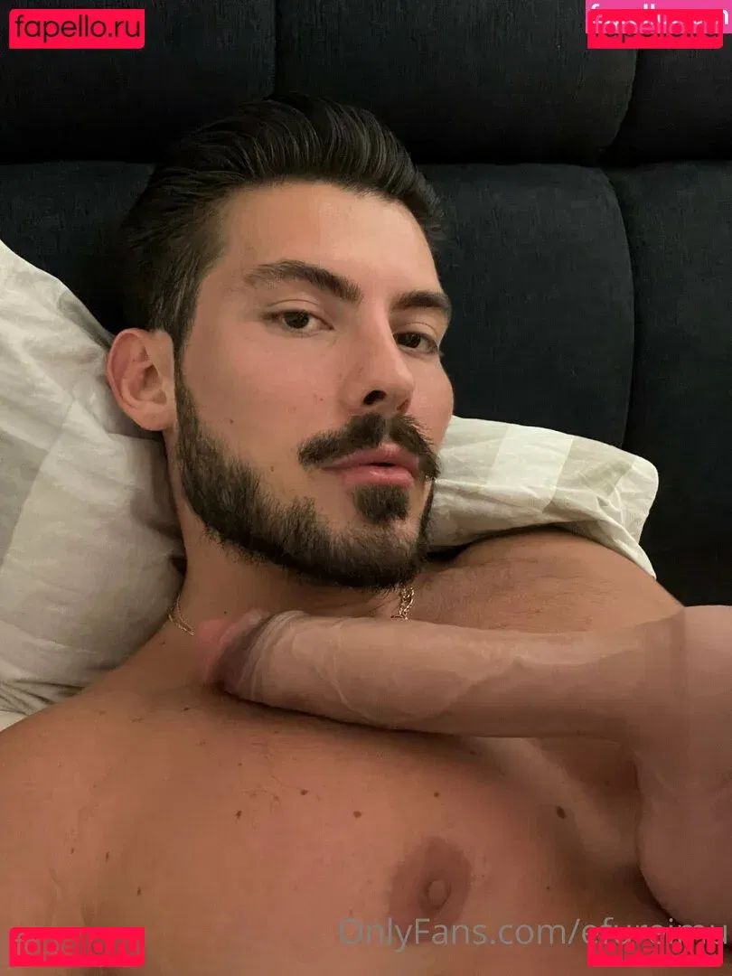 efureimu Onlyfans Photo Gallery 