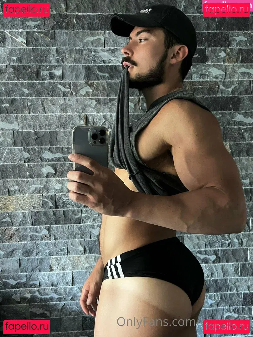 efureimu Onlyfans Photo Gallery 