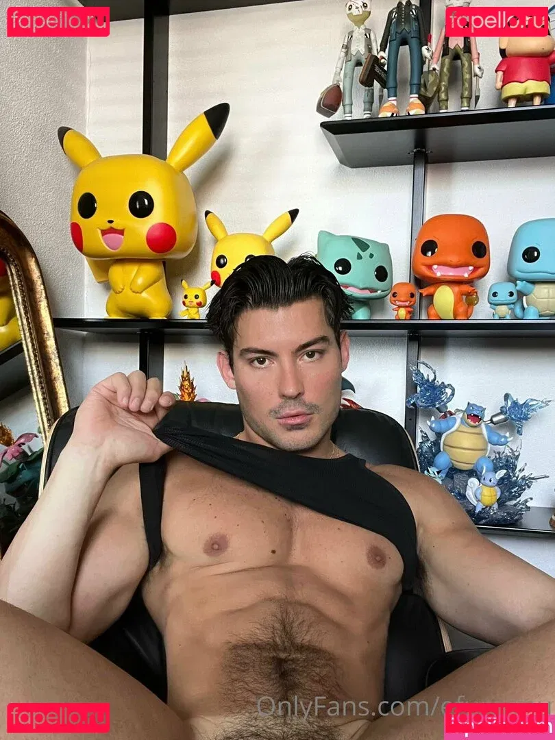 efureimu Onlyfans Photo Gallery 