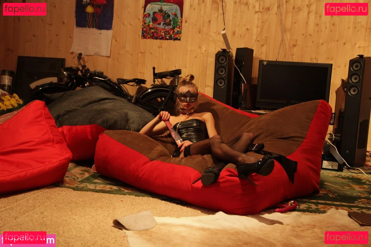 Ivanovskaya Anastasia Onlyfans Photo Gallery 