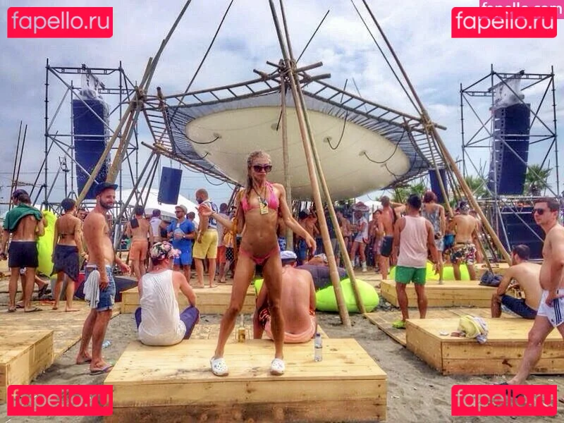 Ivanovskaya Anastasia Onlyfans Photo Gallery 