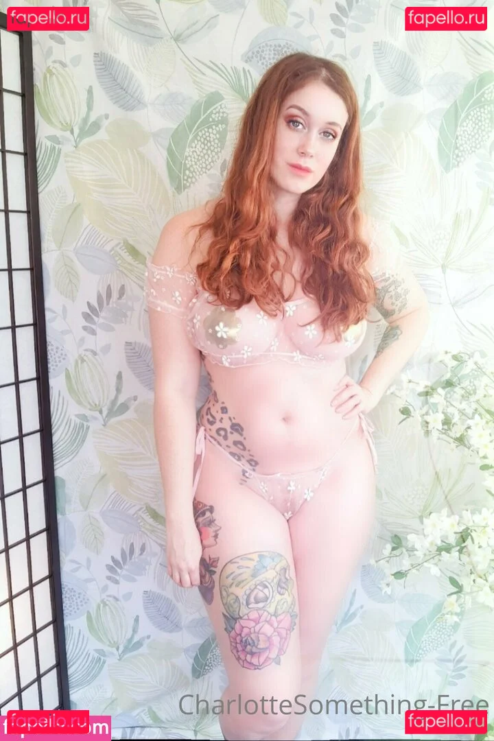 charlottesomethingfree Onlyfans Photo Gallery 